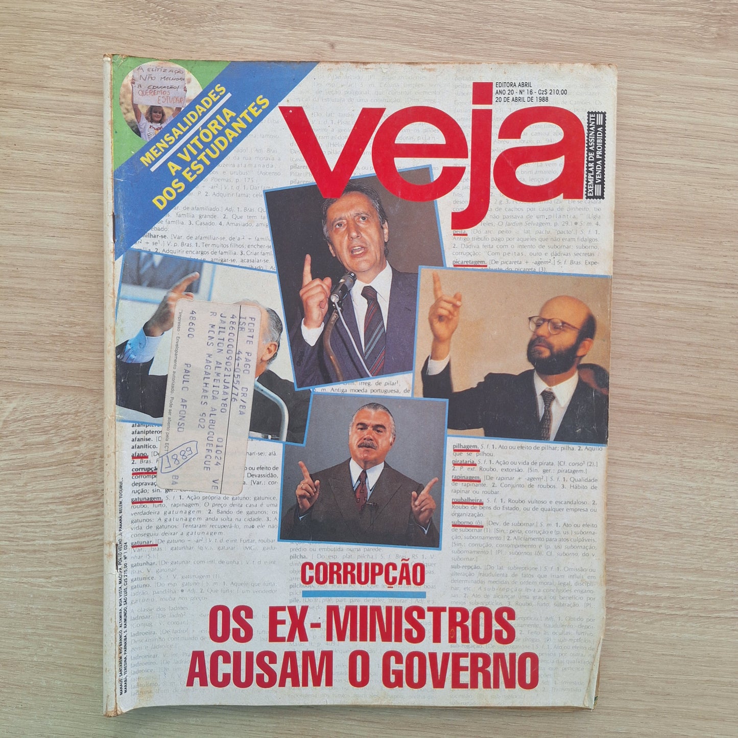 Revista Veja 1024 (1988)