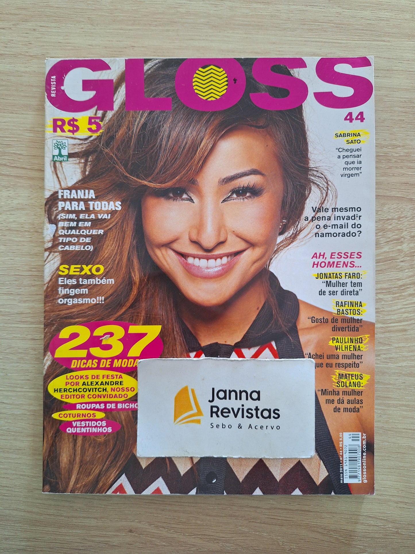 Revista Gloss 44 (2011)